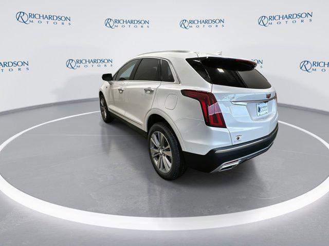 new 2025 Cadillac XT5 car, priced at $59,790