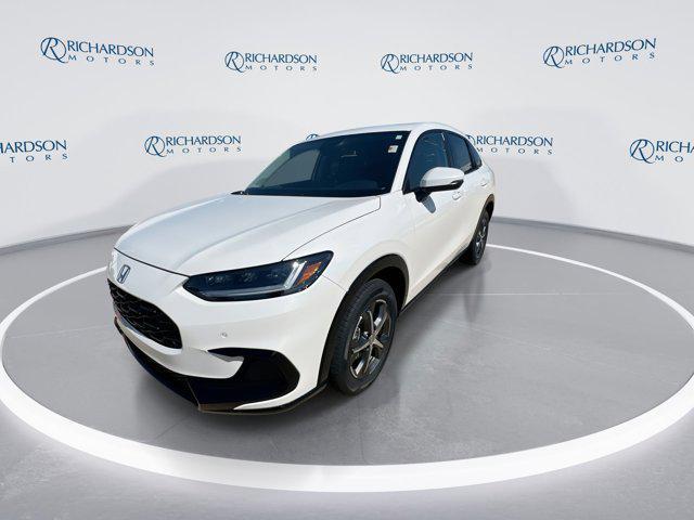 new 2025 Honda HR-V car, priced at $31,922