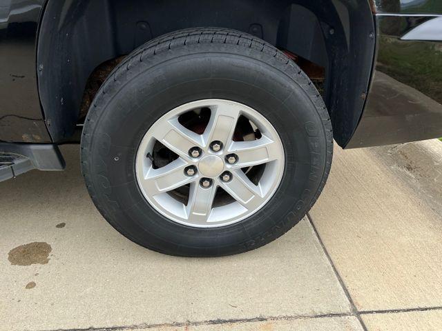 used 2014 GMC Yukon XL car, priced at $9,500