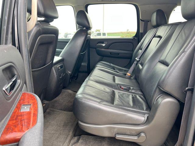 used 2014 GMC Yukon XL car, priced at $9,500