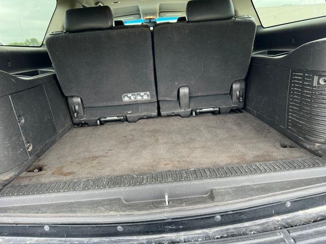 used 2014 GMC Yukon XL car, priced at $9,500