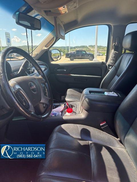 used 2014 GMC Yukon XL car, priced at $9,500