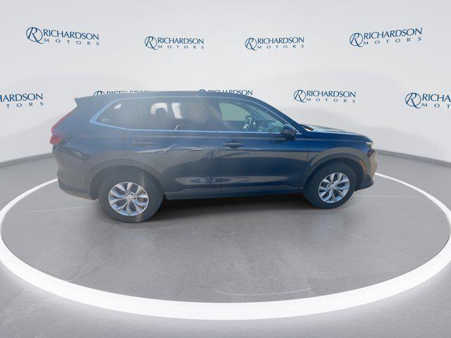 new 2025 Honda CR-V car, priced at $32,995