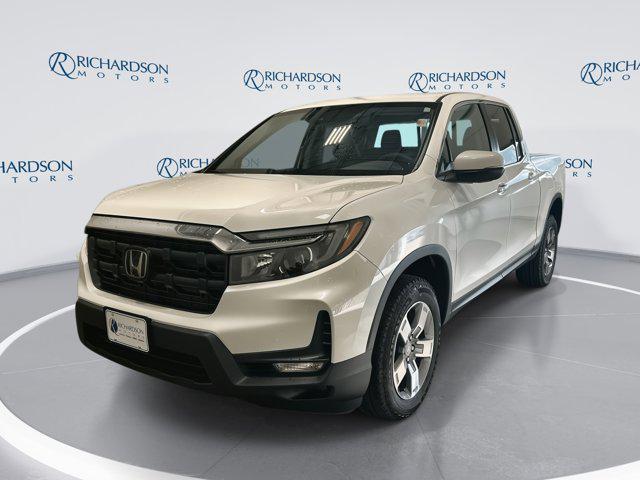 new 2025 Honda Ridgeline car, priced at $43,187