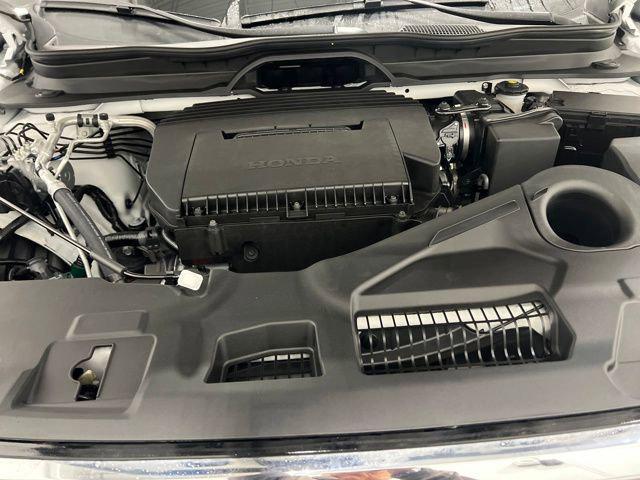 new 2025 Honda Pilot car, priced at $48,253