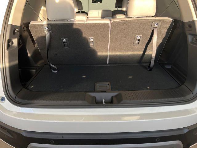 new 2025 Honda Pilot car, priced at $48,253