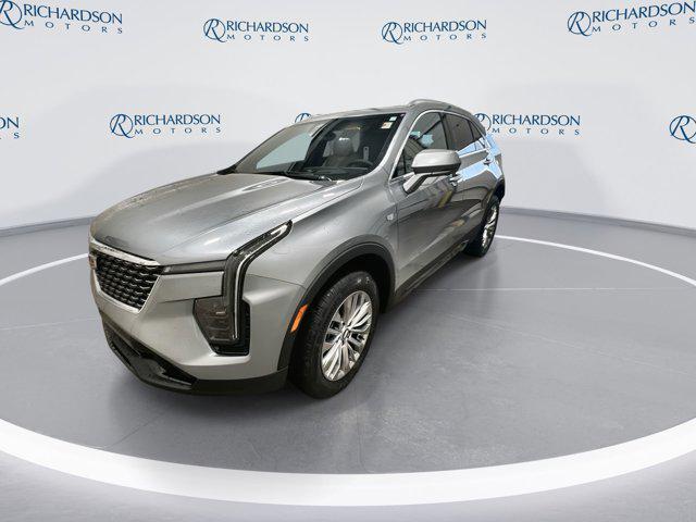 new 2025 Cadillac XT4 car, priced at $49,390