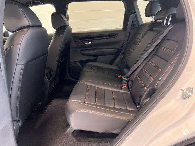 new 2026 Honda CR-V Hybrid car, priced at $42,075