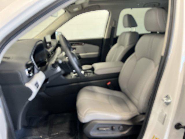 new 2025 Honda Pilot car, priced at $51,505