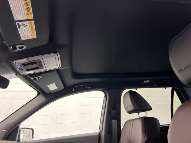 new 2025 Honda Pilot car, priced at $54,580