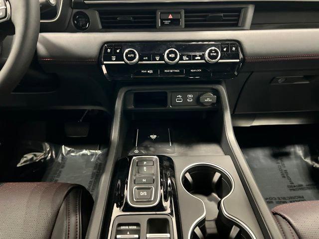 new 2025 Honda Pilot car, priced at $54,580