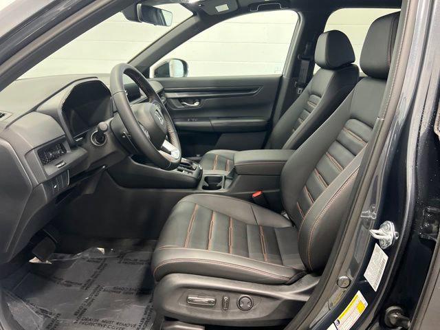new 2026 Honda CR-V Hybrid car, priced at $41,675