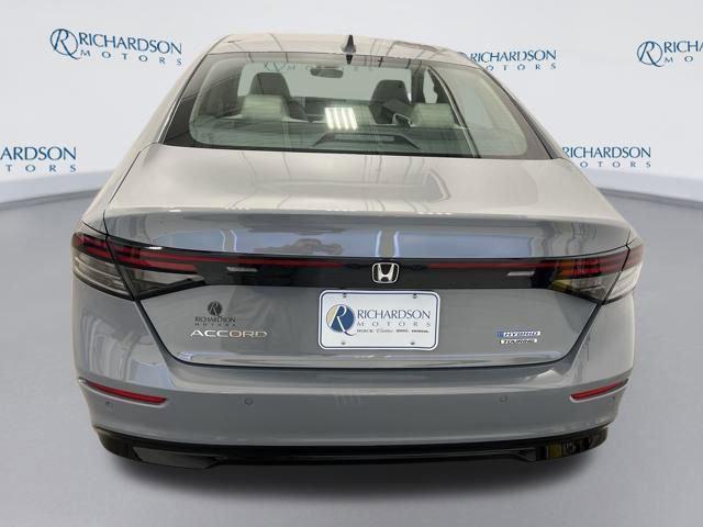 new 2025 Honda Accord Hybrid car, priced at $39,755