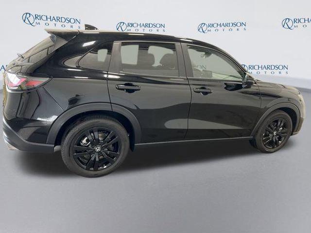 new 2026 Honda HR-V car, priced at $29,558
