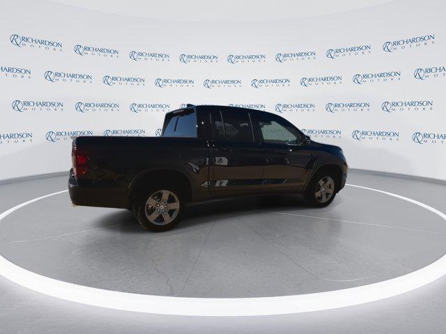 new 2025 Honda Ridgeline car, priced at $46,775