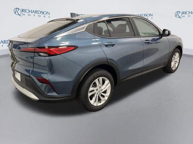 new 2025 Buick Envista car, priced at $27,875