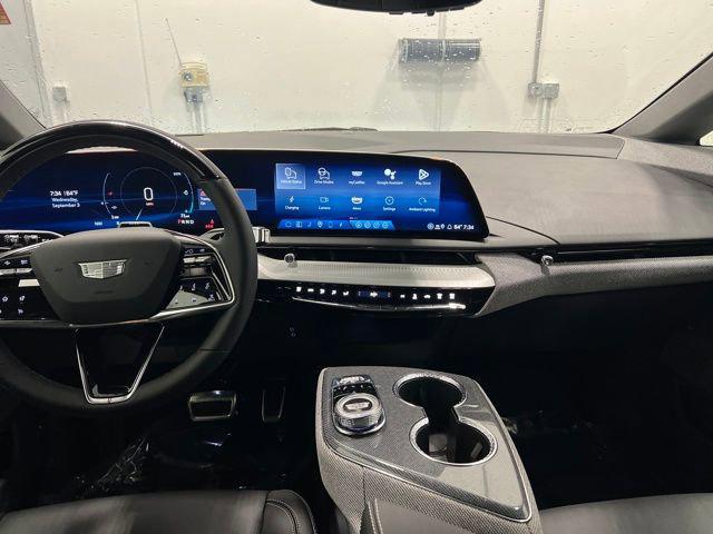 new 2025 Cadillac OPTIQ car, priced at $60,810
