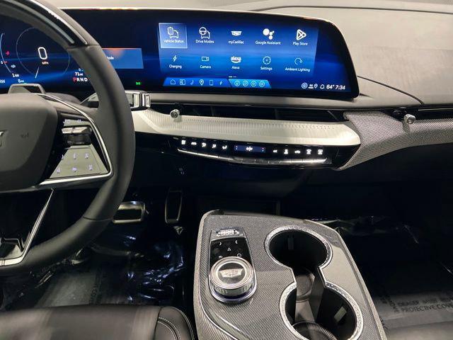 new 2025 Cadillac OPTIQ car, priced at $60,810
