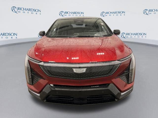 new 2025 Cadillac OPTIQ car, priced at $60,810