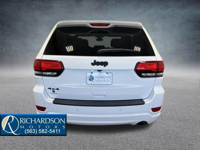 used 2018 Jeep Grand Cherokee car, priced at $20,504