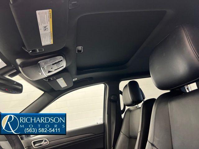 used 2018 Jeep Grand Cherokee car, priced at $20,504