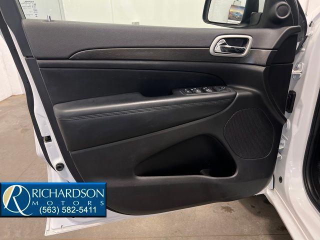 used 2018 Jeep Grand Cherokee car, priced at $20,504