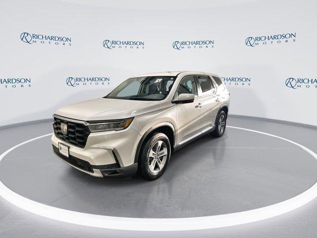 new 2025 Honda Pilot car, priced at $46,485