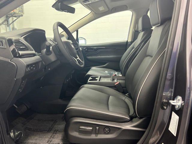 new 2026 Honda Odyssey car, priced at $47,495