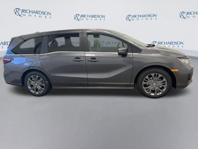 new 2026 Honda Odyssey car, priced at $47,495