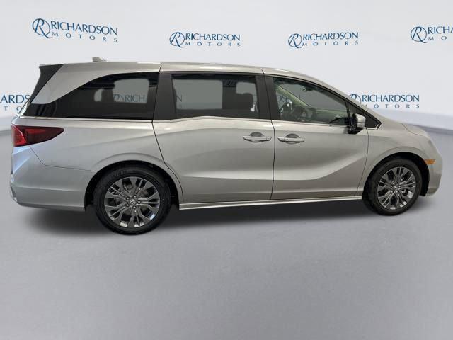new 2026 Honda Odyssey car, priced at $46,383