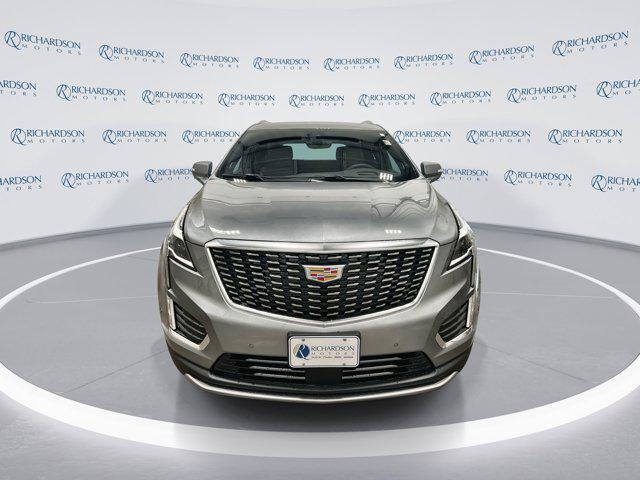 new 2025 Cadillac XT5 car, priced at $58,565