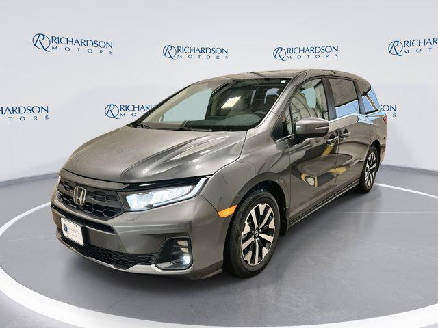 new 2025 Honda Odyssey car, priced at $43,315