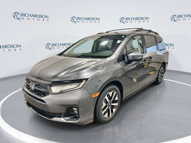 new 2025 Honda Odyssey car, priced at $42,877