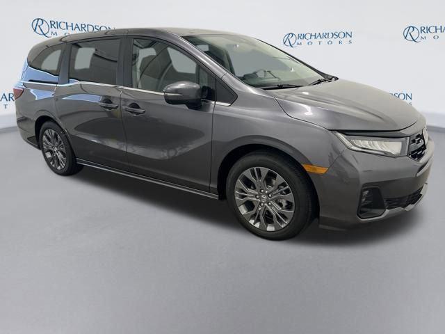 new 2026 Honda Odyssey car, priced at $46,383