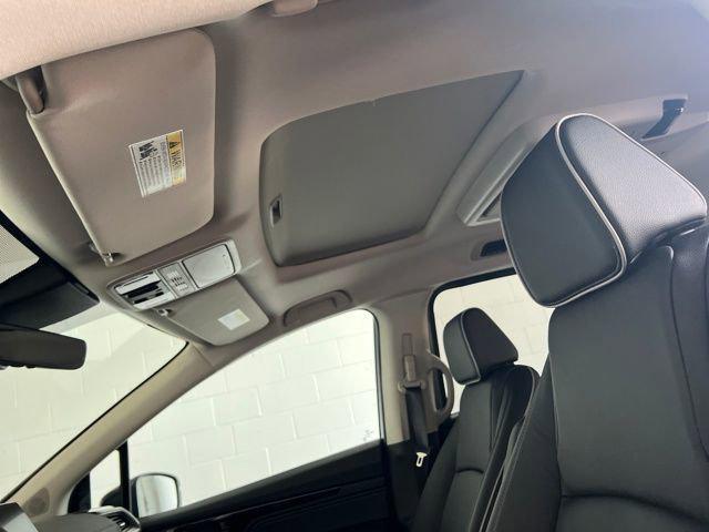 new 2026 Honda Odyssey car, priced at $46,383