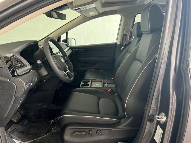 new 2026 Honda Odyssey car, priced at $46,383
