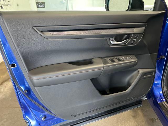 used 2024 Honda CR-V Hybrid car, priced at $34,318