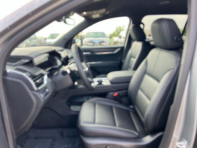 new 2025 GMC Acadia car, priced at $51,925