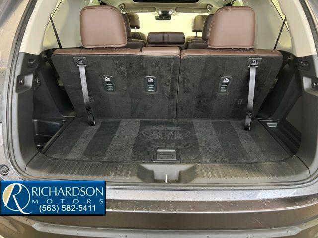 used 2023 Honda Pilot car, priced at $44,376