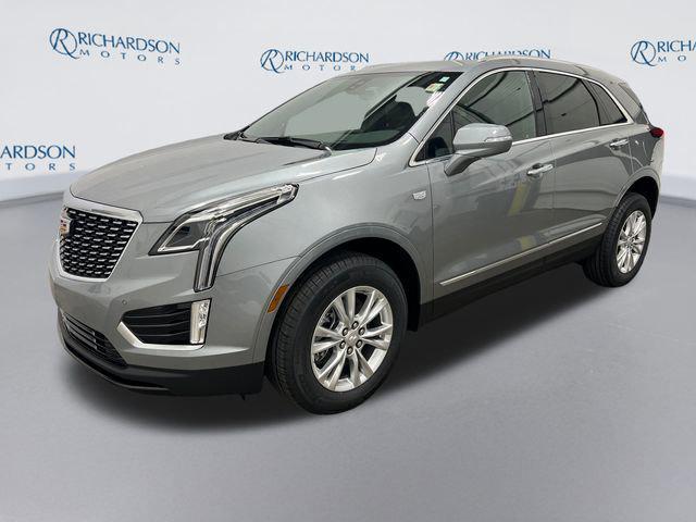 new 2026 Cadillac XT5 car, priced at $48,190