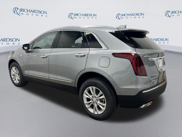 new 2026 Cadillac XT5 car, priced at $48,190