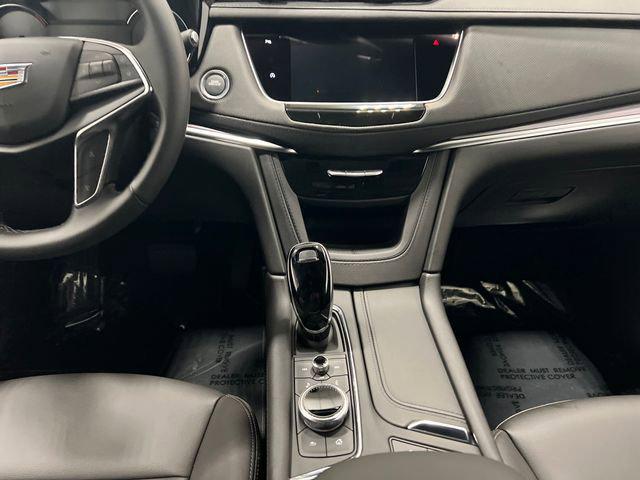 new 2026 Cadillac XT5 car, priced at $48,190