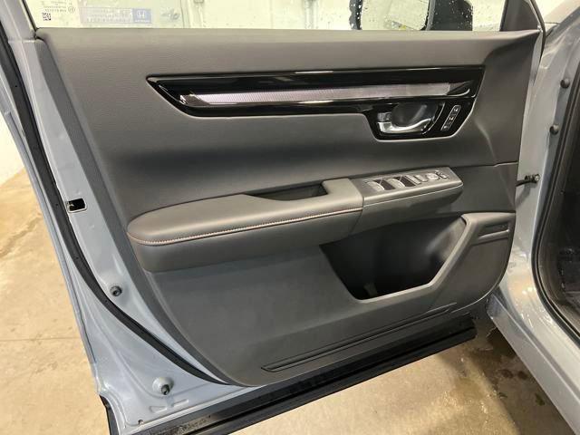 new 2026 Honda CR-V Hybrid car, priced at $42,139