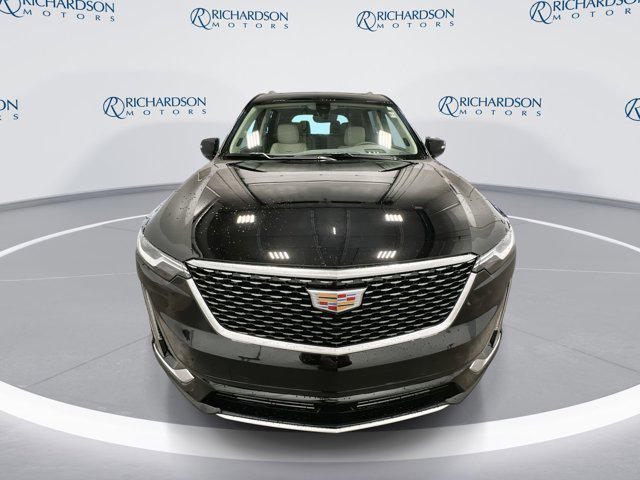 new 2025 Cadillac XT6 car, priced at $65,115