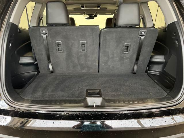 used 2021 Honda Pilot car, priced at $30,362