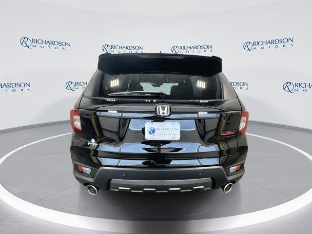 new 2025 Honda Passport car, priced at $44,655