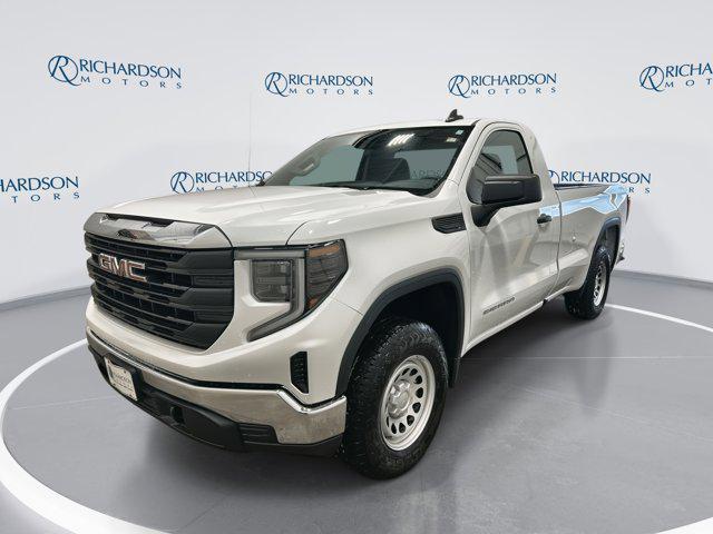 new 2024 GMC Sierra 1500 car, priced at $48,180