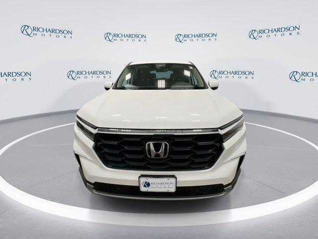 new 2025 Honda Pilot car, priced at $48,235