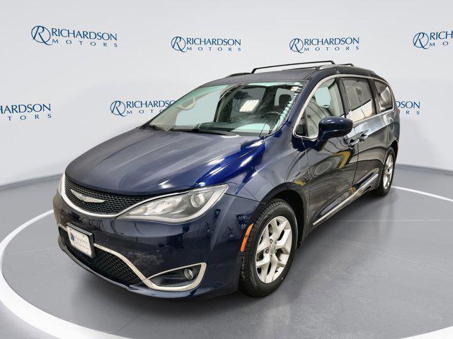 used 2017 Chrysler Pacifica car, priced at $15,010