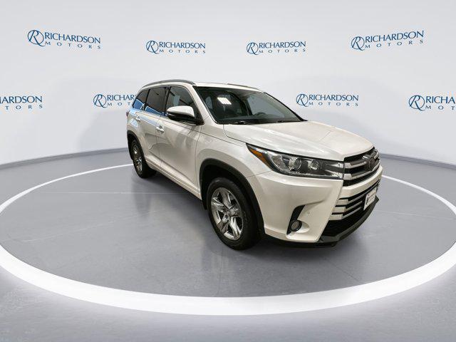 used 2018 Toyota Highlander car, priced at $24,564